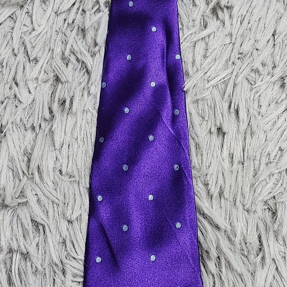 Tommy Hilfiger Tie Mens Purple Polka Dot 100% Silk Classic Necktie Formal 59in - Picture 8 of 11